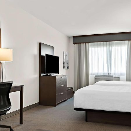 Best Western Plus Morden Екстер'єр фото