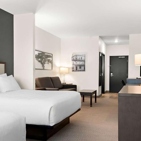 Best Western Plus Morden Екстер'єр фото